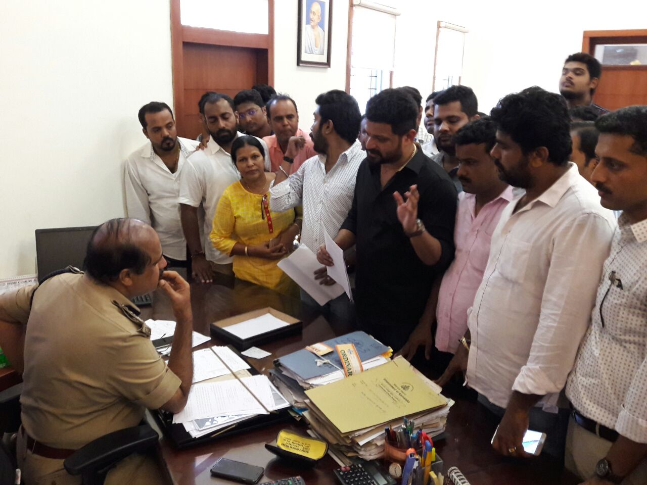 ಕ್ರೈಸ್ತ ಧರ್ಮದ ಬಗ್ಗೆ ಅವಹೇಳನಕಾರಿ ಸಂದೇಶ: ಕ್ರಮಕ್ಕೆ ಆಗ್ರಹಿಸಿ ಯುವ ಕಾಂಗ್ರೆಸ್‌ನಿಂದ ಮನವಿ